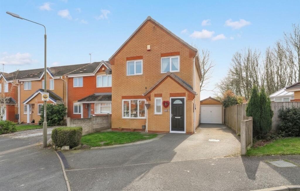 Main image of property: Ashton Road, Clay Cross, S45