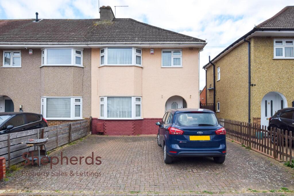 Main image of property: Hatton Road, Cheshunt, Hertfordshire