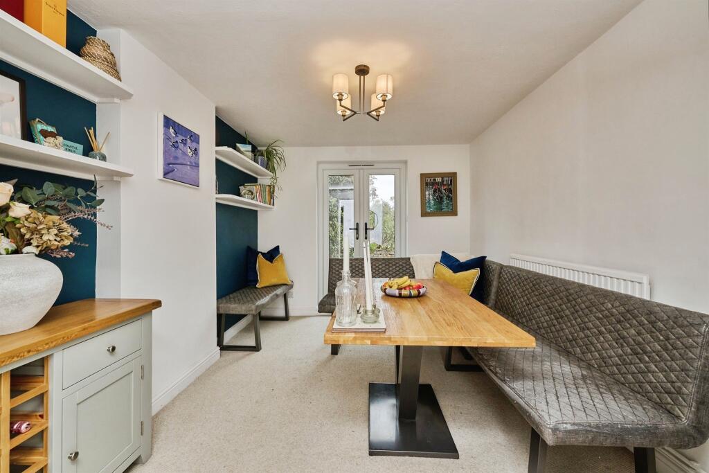 Bridge Street, Deeping St. James, Peterborough - View 4