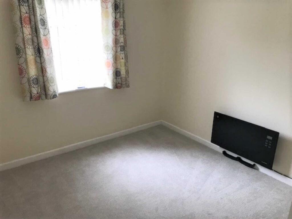 Apartment in Weston-super-Mare, Whitecross Village - View 5