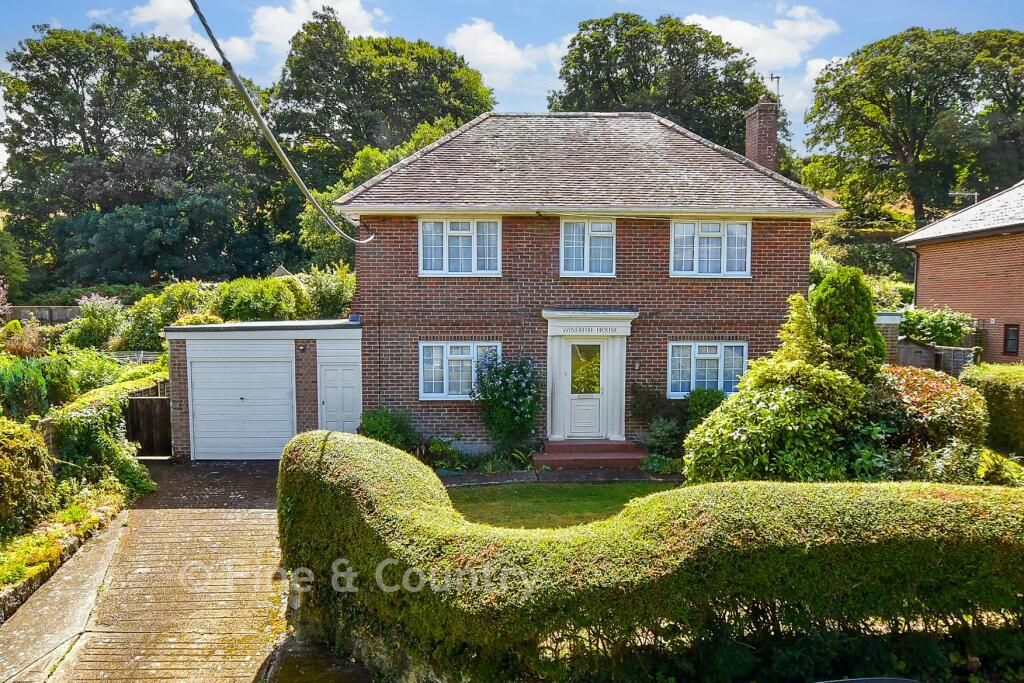 House in Ventnor, Niton