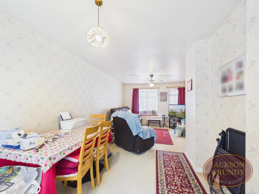 House in Northampton - View 5