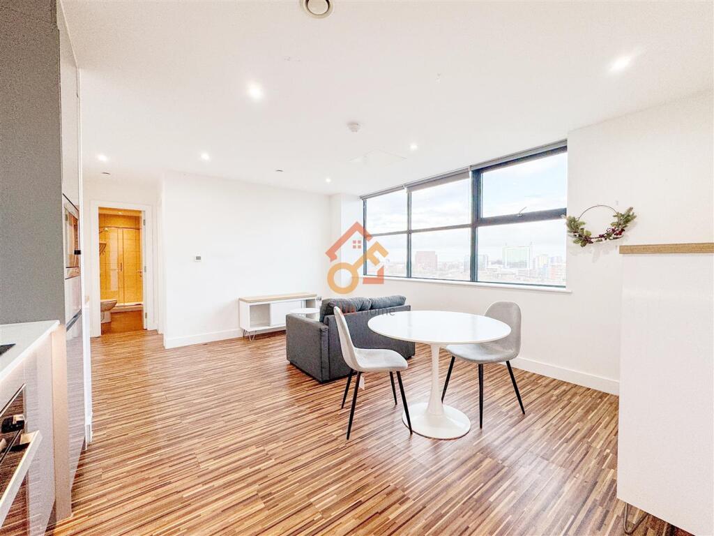 Apartment in Manchester - View 2