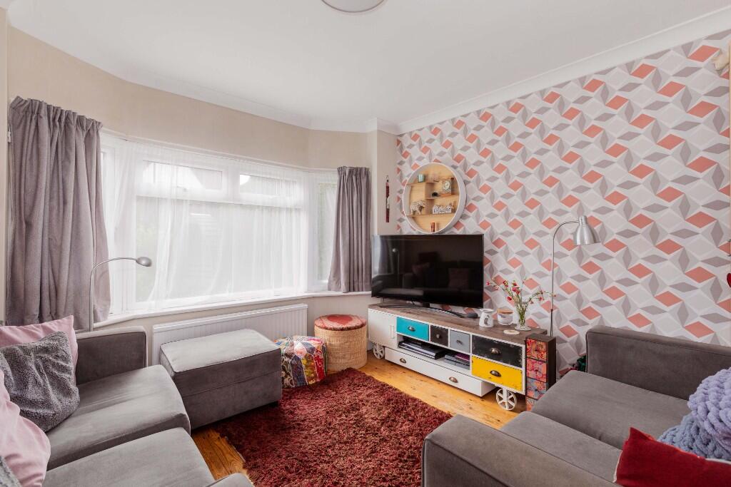 Marina Way, Cippenham photo 2