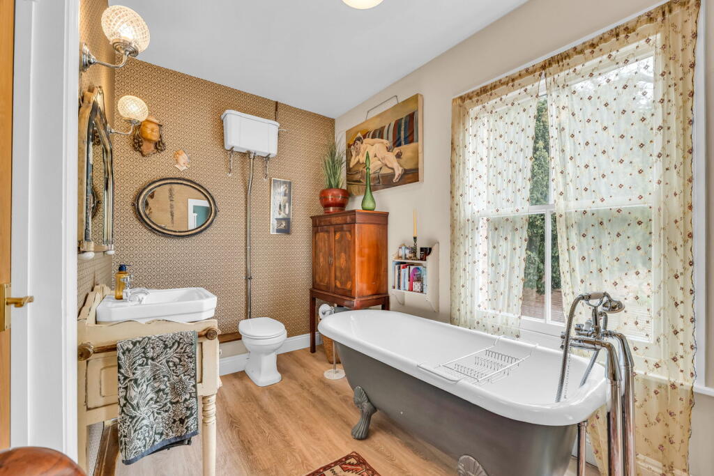 Additional image 26 of King George House, High Street, Bidford-on-Avon B50 4BQ