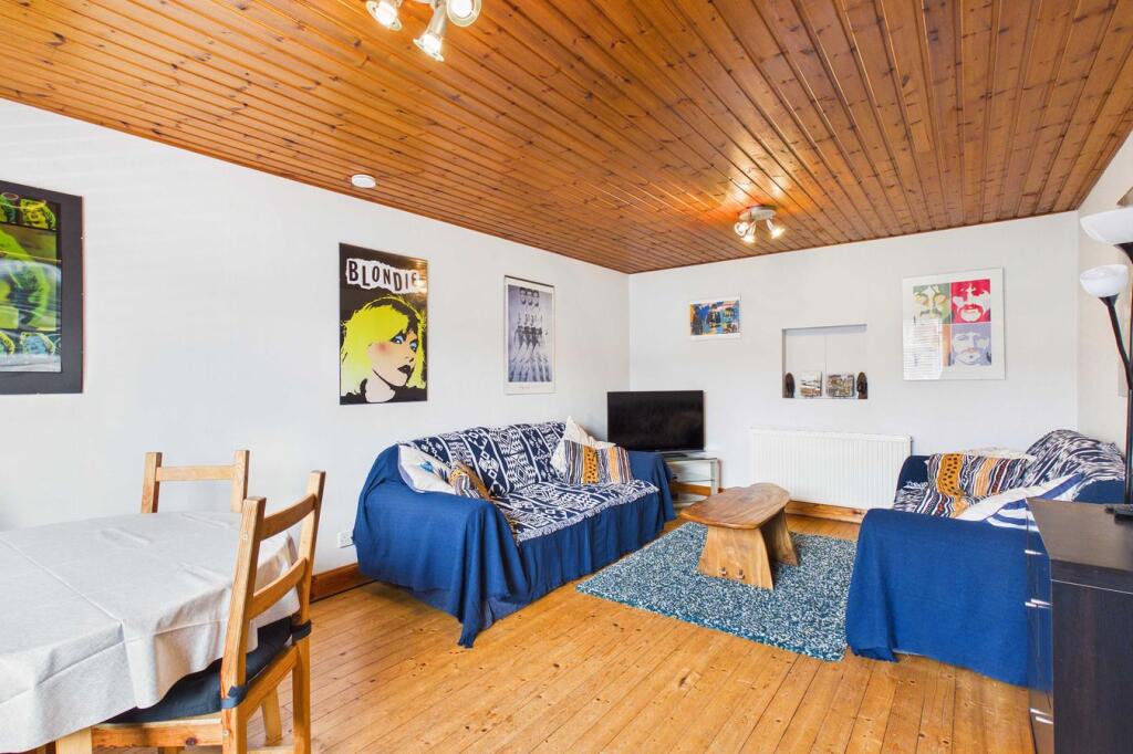 House in Cupar, Hawklaw - View 3