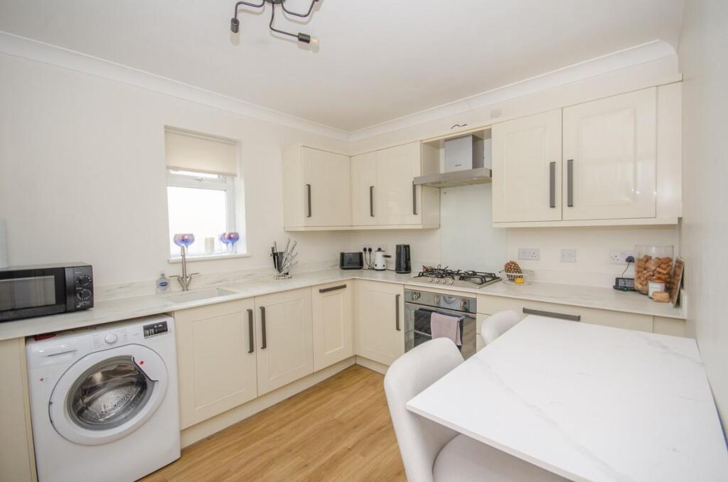 Apartment in Bristol, Staple Hill and Mangotsfield - View 3