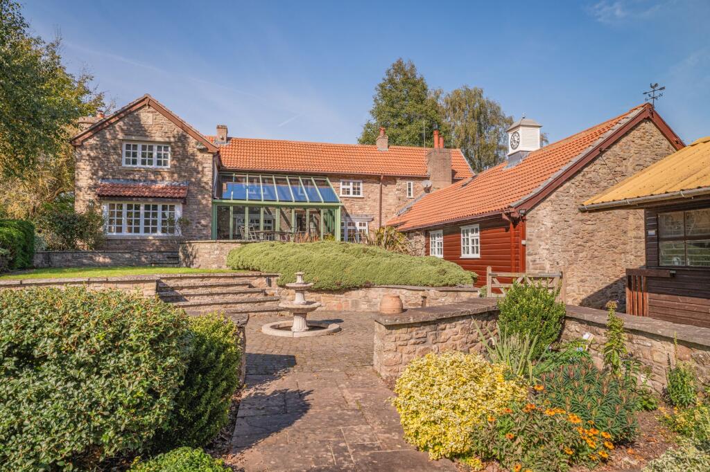 Main image of property: Gwehelog, Usk, NP15