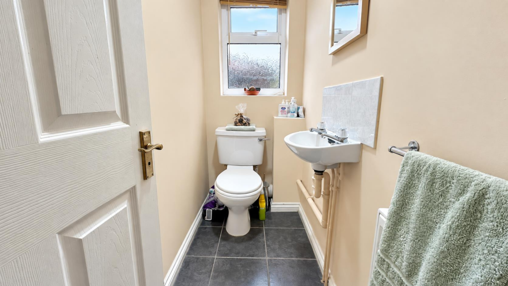 House in Colchester - View 5