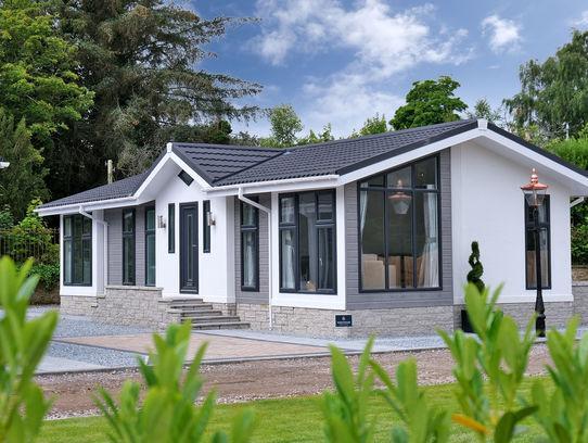 Kingswood Park, Gravelly Bottom Road, Kingswood, Maidstone - View 2