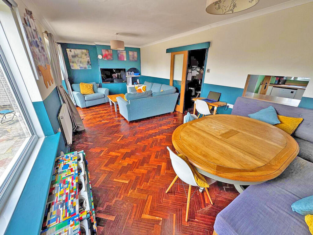 Harbour Way, Shoreham-by-Sea - View 4