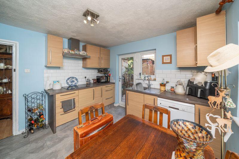 Bromsgrove Road, Belbroughton  photo 4