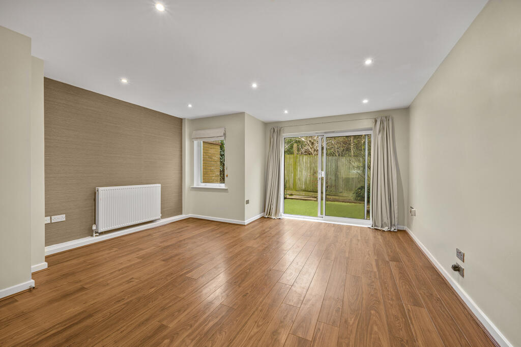 Main image of property: Holmes Close, SE22