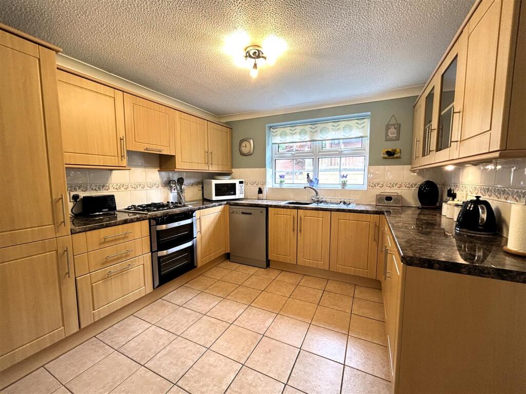 Heydon Close, Belper photo 3