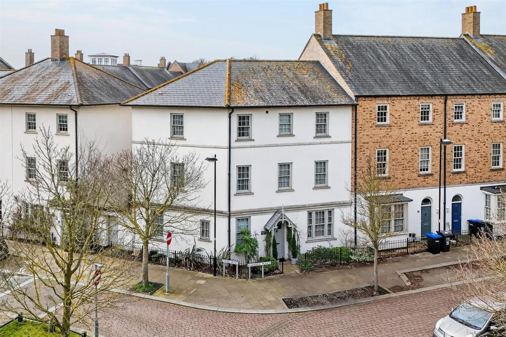 Main image of property: Clickers Place, Upton, NN5