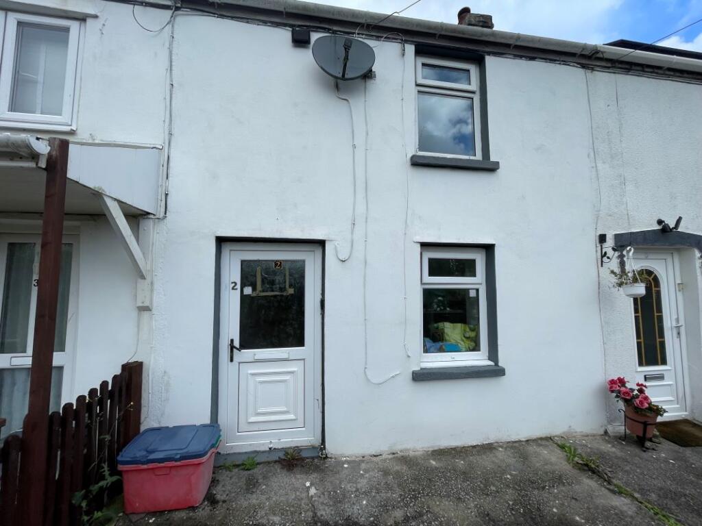 2-bed terraced on 2 Cynwal Terrace, Upper Cwmtwrch, Swansea, Powys, SA9 2UP, £52,000