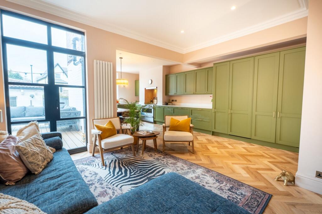 House in Leeds, Park Villas, Roundhay - View 5