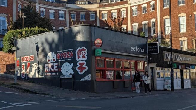 1 Queens Row Maggs &amp; Allen Clifton Triangle To Let