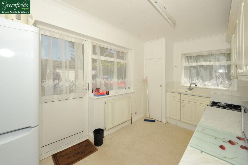 Apartment in Harrow - View 3