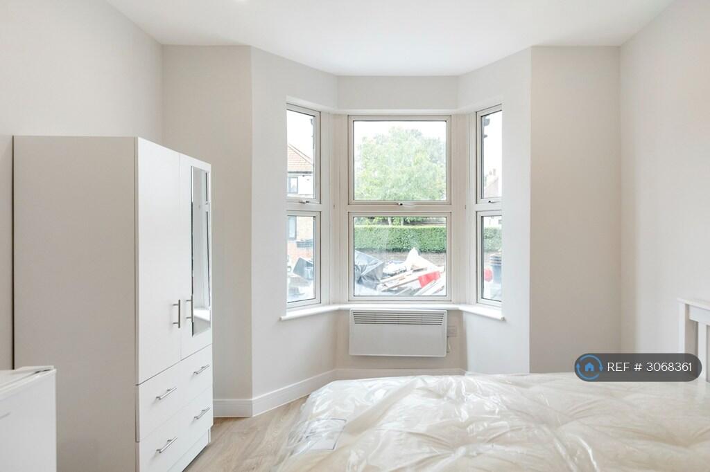 Main image of property: Cambridge Road, Hounslow, TW4