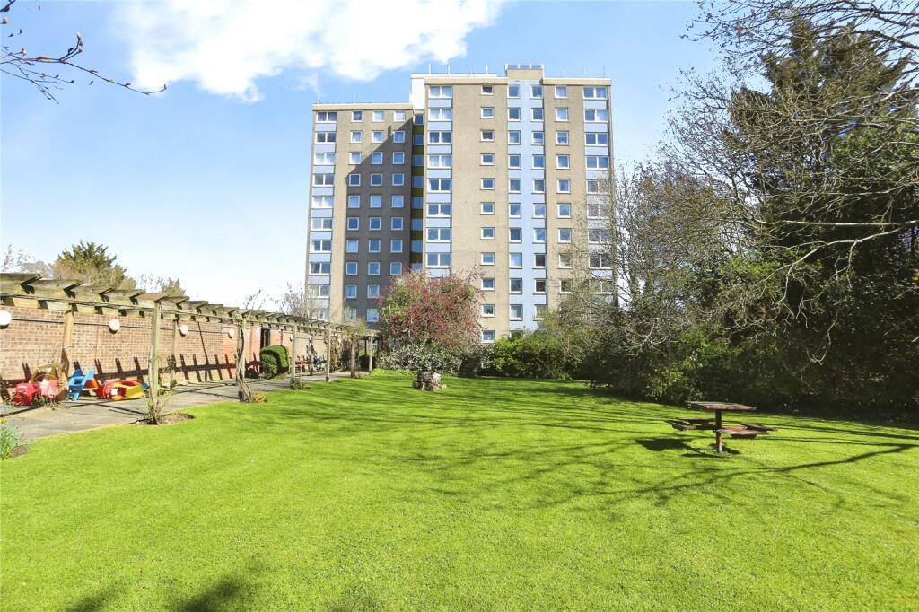 Main image of property: Deverill Court, Avenue Road, London, SE20