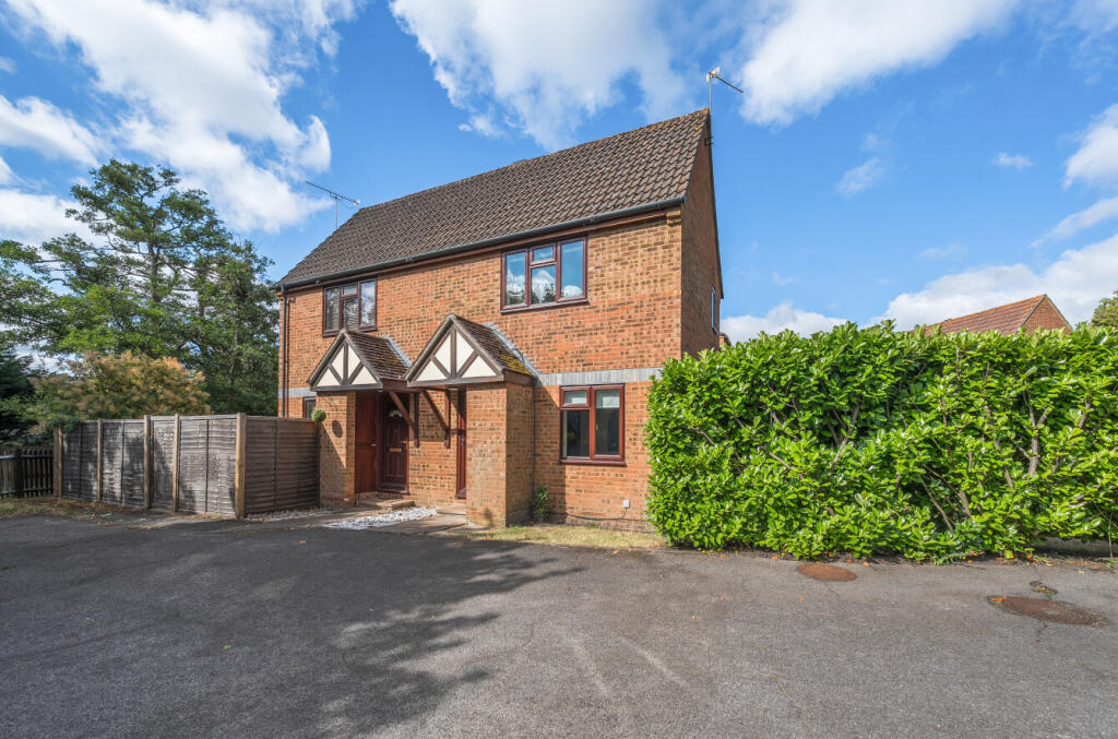Main image of property: Colbred Corner, Fleet, Hart, GU51