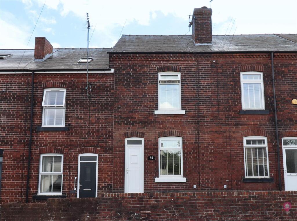 House in Sheffield, Manor Top, Intake