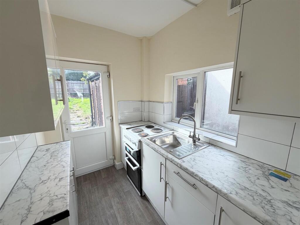 Kingstanding Road, Kingstanding photo 2