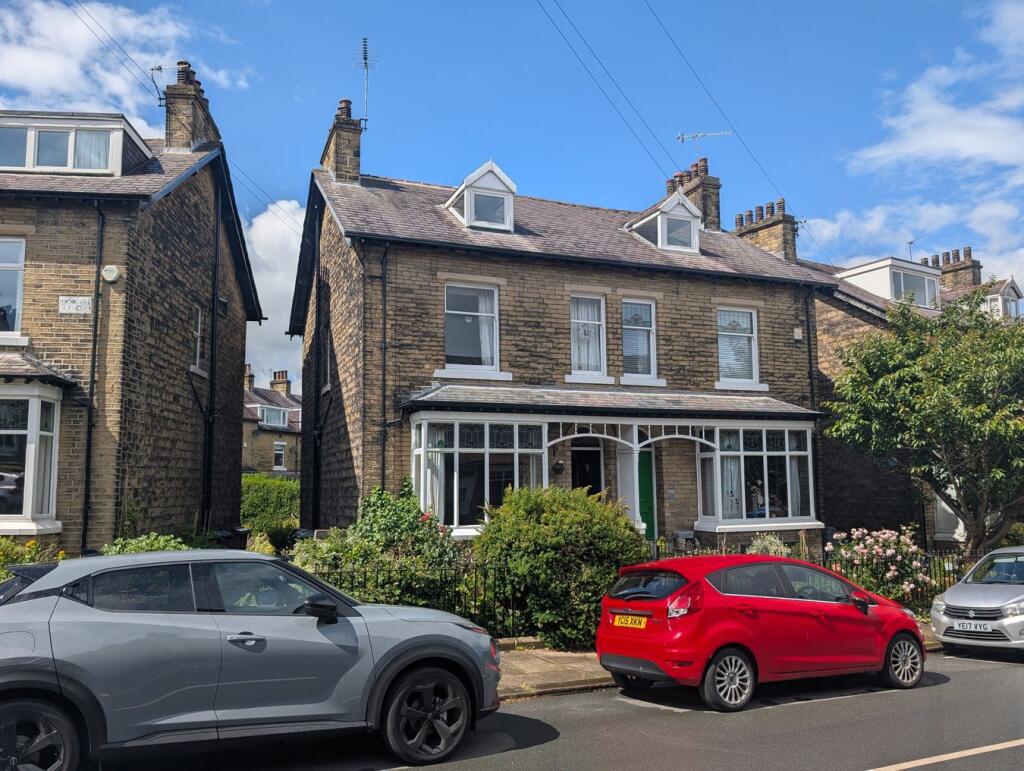 5-bed semi-detached on Avondale Road, Shipley, BD18, £330,000