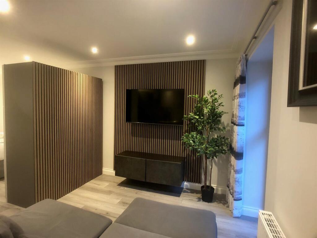 Apartment in Harrogate - View 5