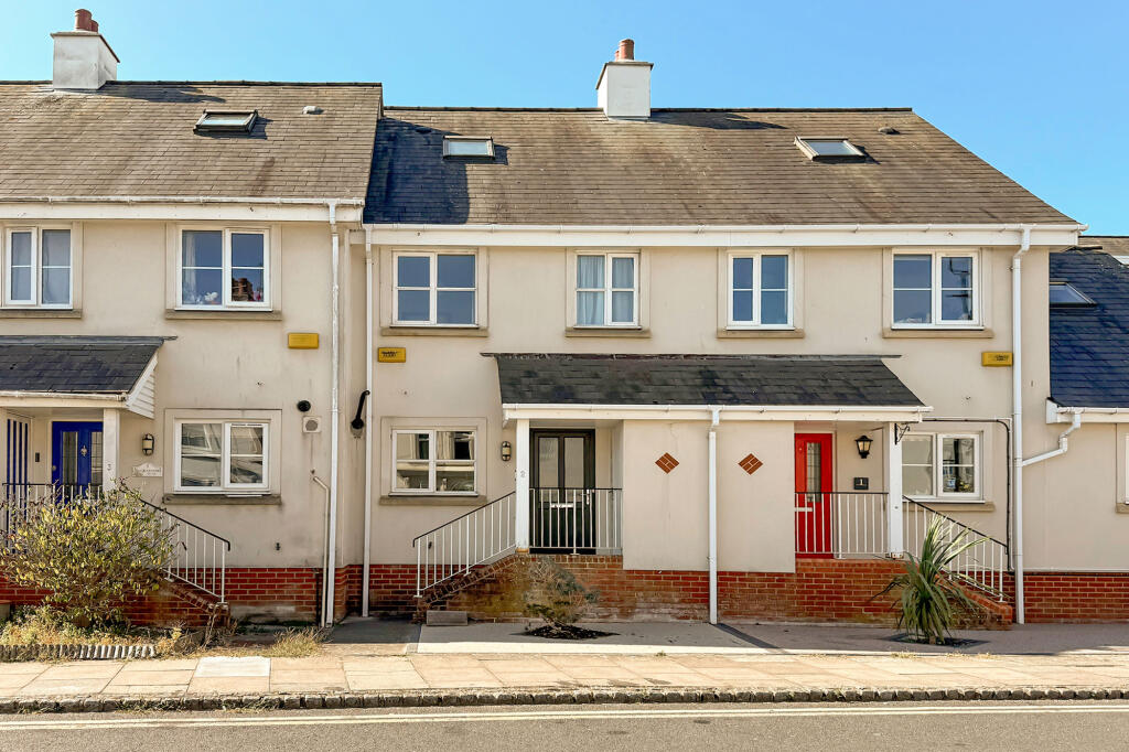 Main image of property: Mariners Quay, Littlehampton, West Sussex
