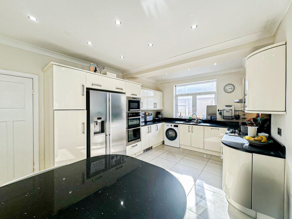 House in Knowsley, Bowring Park - View 2