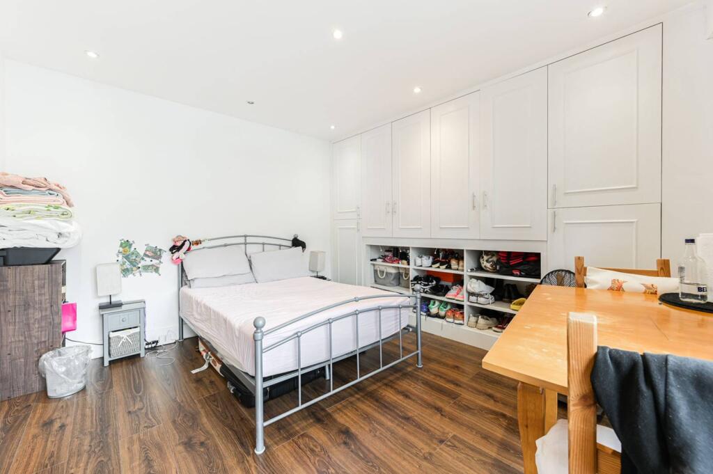 Main image of property: Courtfield Gardens, South Kensington, London, SW5