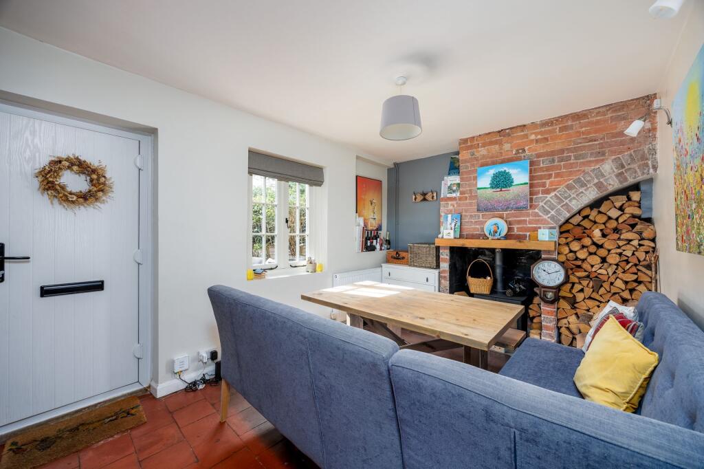 House in Tonbridge - View 4