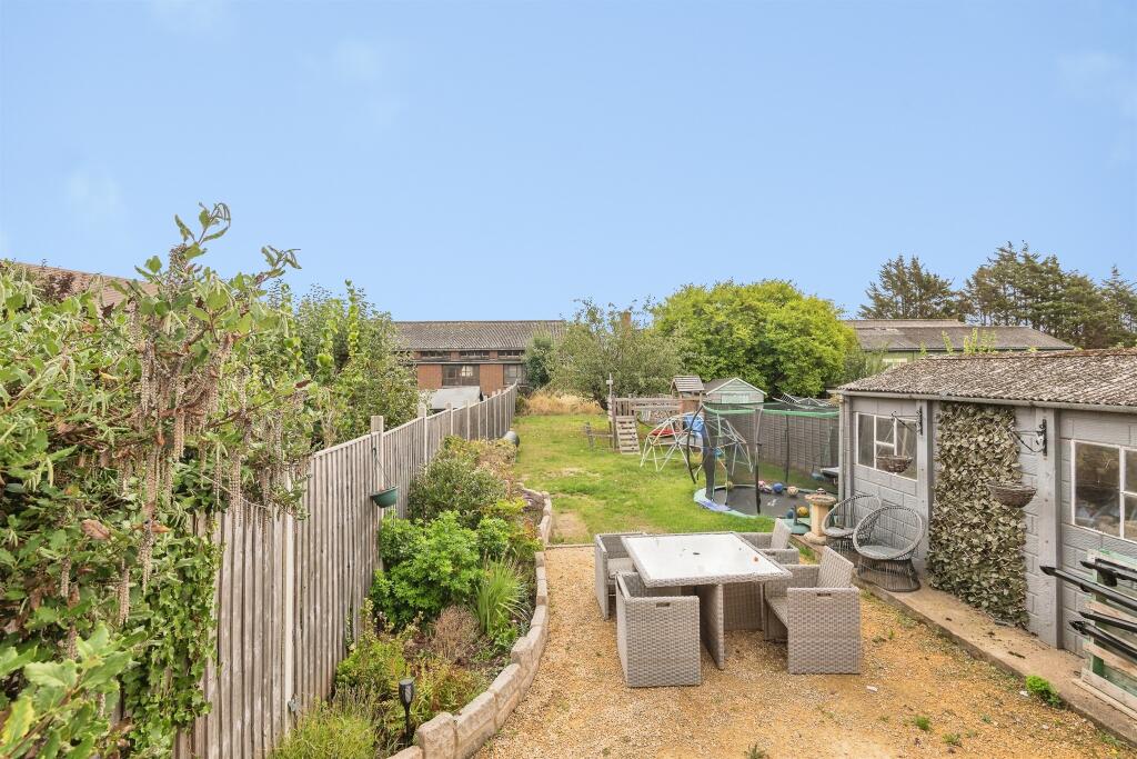 House in Taunton - View 3