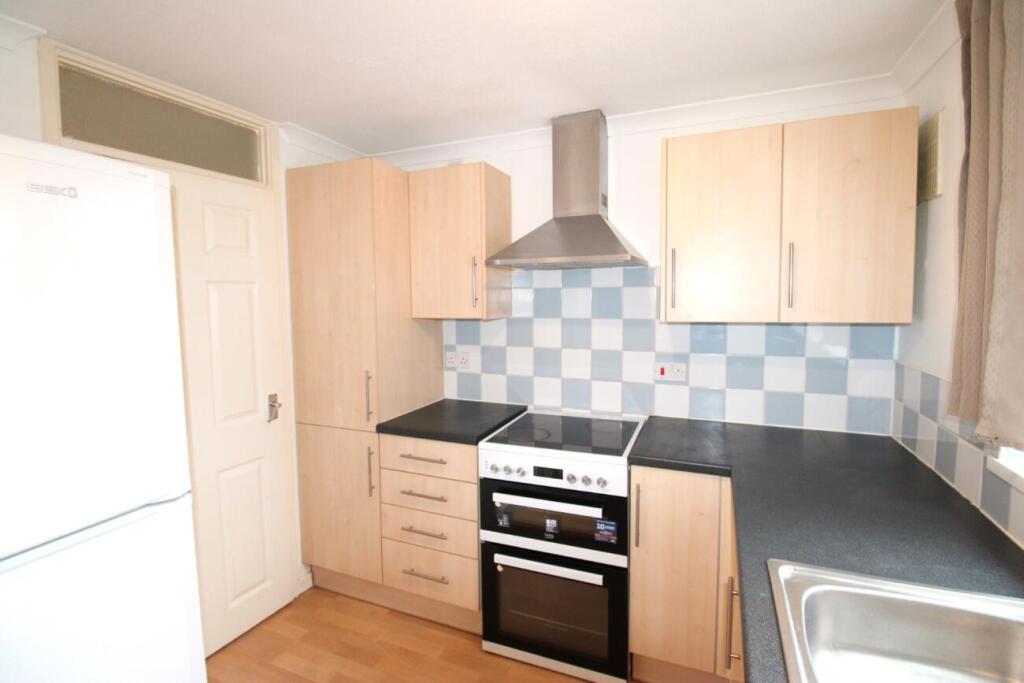 Apartment in London, Upminster Bridge, Upminster - View 5