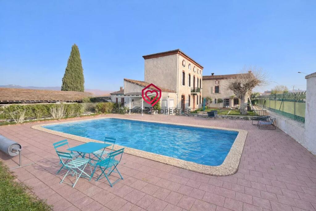 Main image of property: Midi-Pyrénées, Ariège, St-Jean-du-Falga