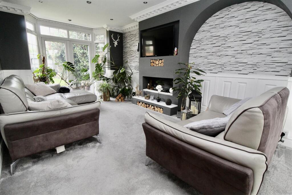 Elmfield Road, Castle Bromwich, Birmingham photo 3