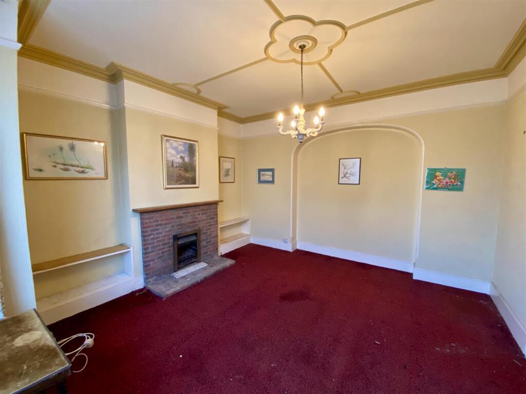 House in London - View 2