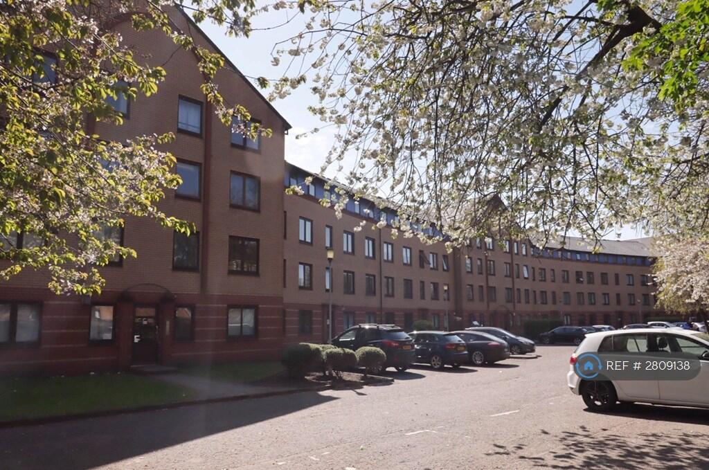 Main image of property: Plantation Park Gardens, Glasgow, G51
