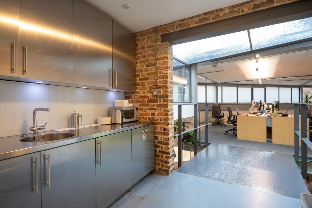 1 Rawstorne Place - Tea point