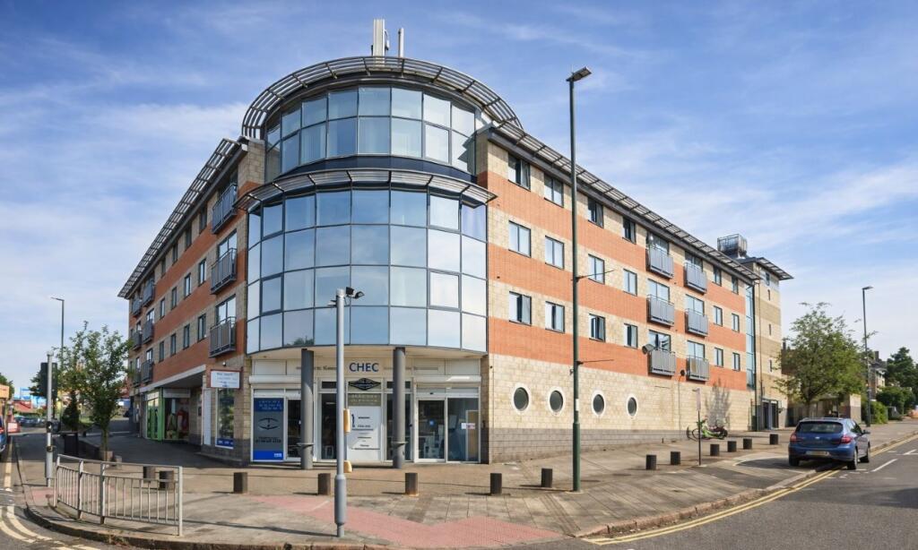 Main image of property: Unit 1 Commodore Court, Nuthall Road, Nottingham, Nottinghamshire, NG8 5DH
