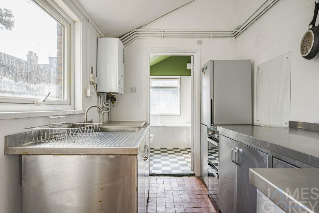 House in London, Royal Borough of Greenwich - More