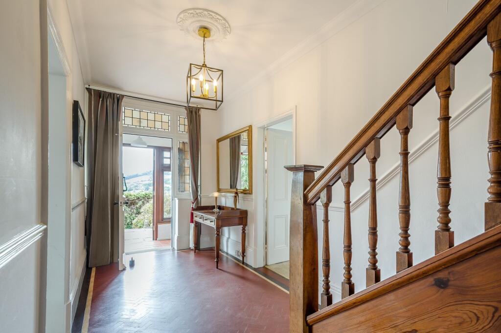 House in Forest of Dean, Longhope - More