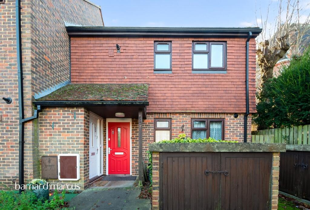 Main image of property: Christchurch Park, Sutton