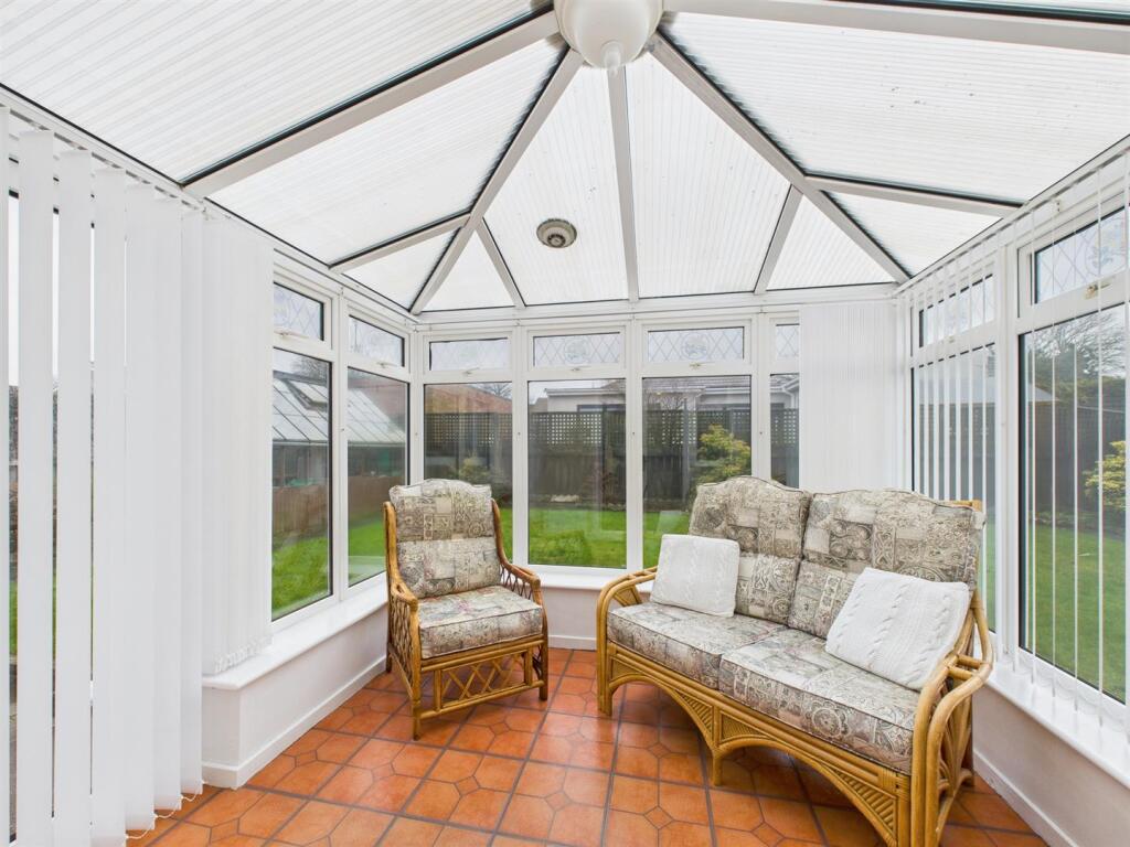 House in North Tyneside, North East - More