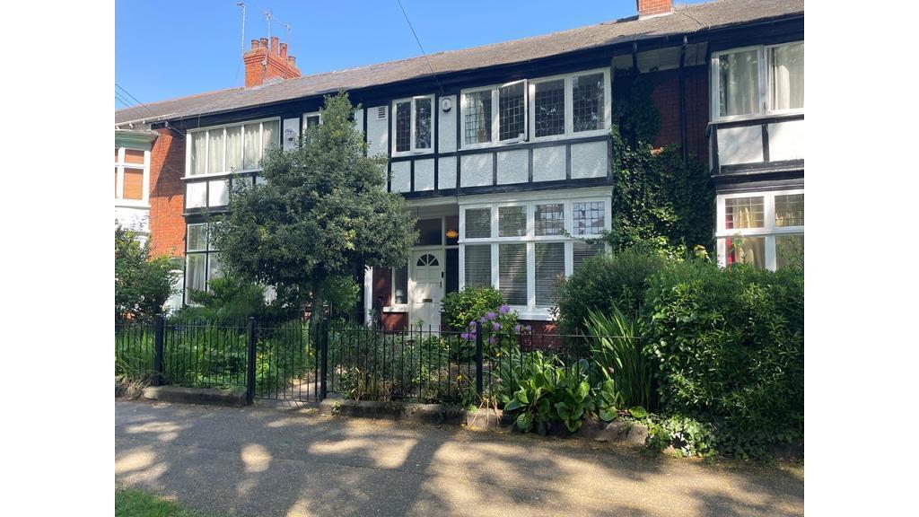 Main image of property: Westbourne Avenue, Hull, HU5 3JB