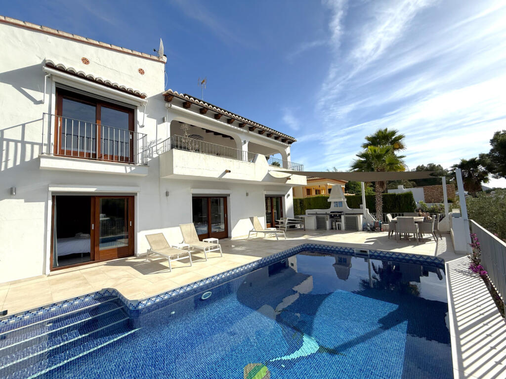 Main image of property: Moraira