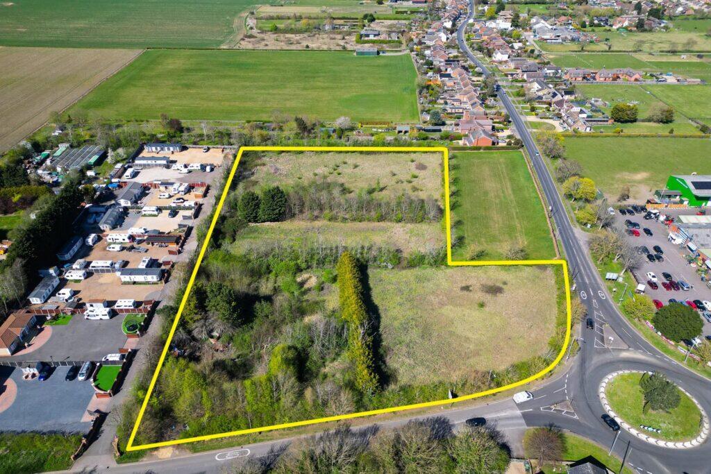 Main image of property: Land at Hitchin Road, Upper Caldecote, Biggleswade, SG18 9BU
