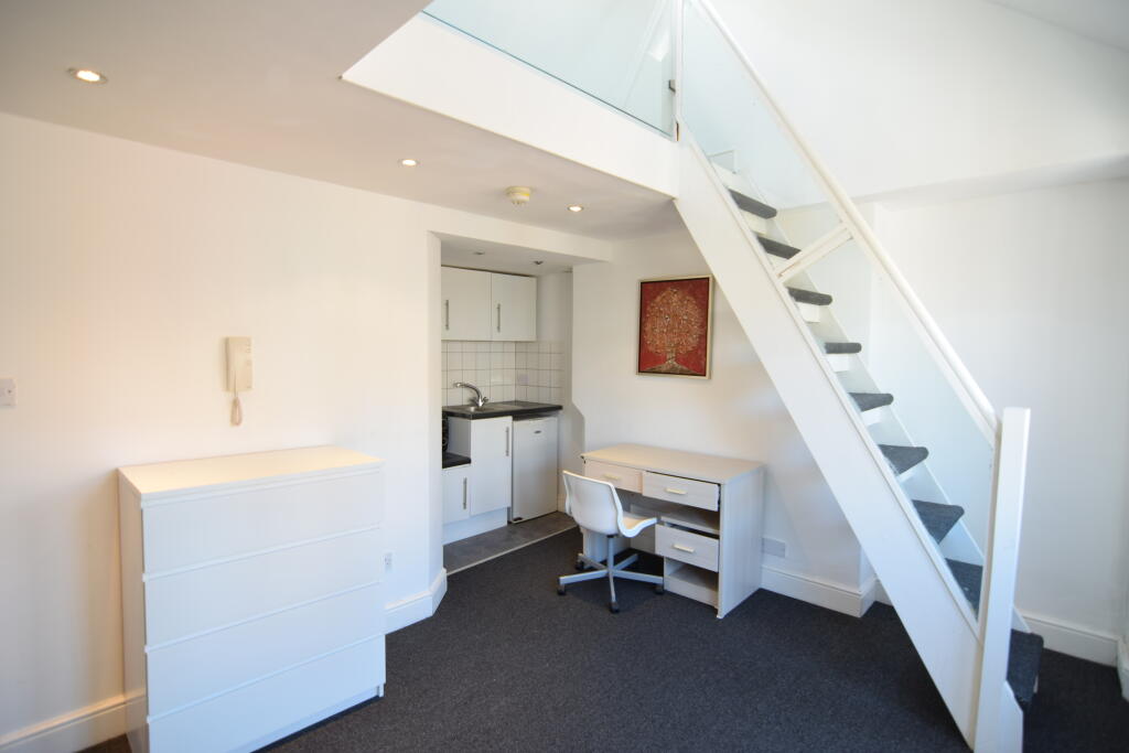 Main image of property: Middle street